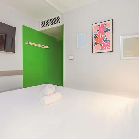 Hotel Greet Cran-gevrier By Accor 3*