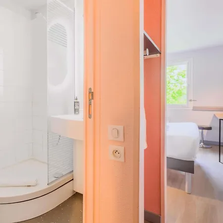 Hotel Greet Cran-gevrier By Accor 3*