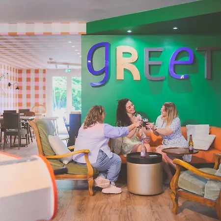 מלון Greet Hotel Annecy Cran-Gevrier By Accor 3*