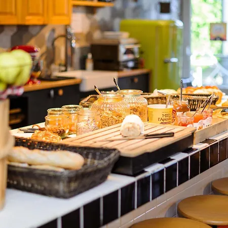 Greet Cran-gevrier By Accor