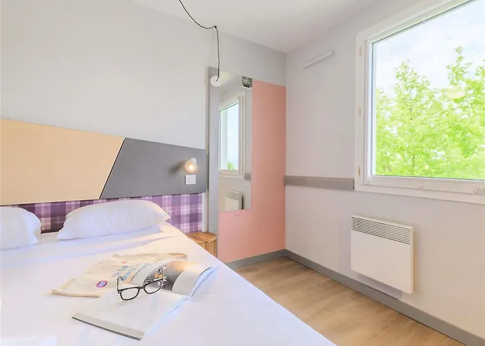 Greet Hotel Annecy Cran-Gevrier By Accor מלון